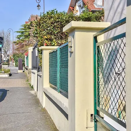 Apartman Le Cerisier - Appartement A 15 Min De Paris Deuil-la-Barre